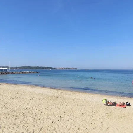 Le Brusc 100 Metres Du Cros Au Calme Lejlighed *